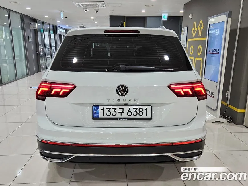 Volkswagen Tiguan — фото 7
