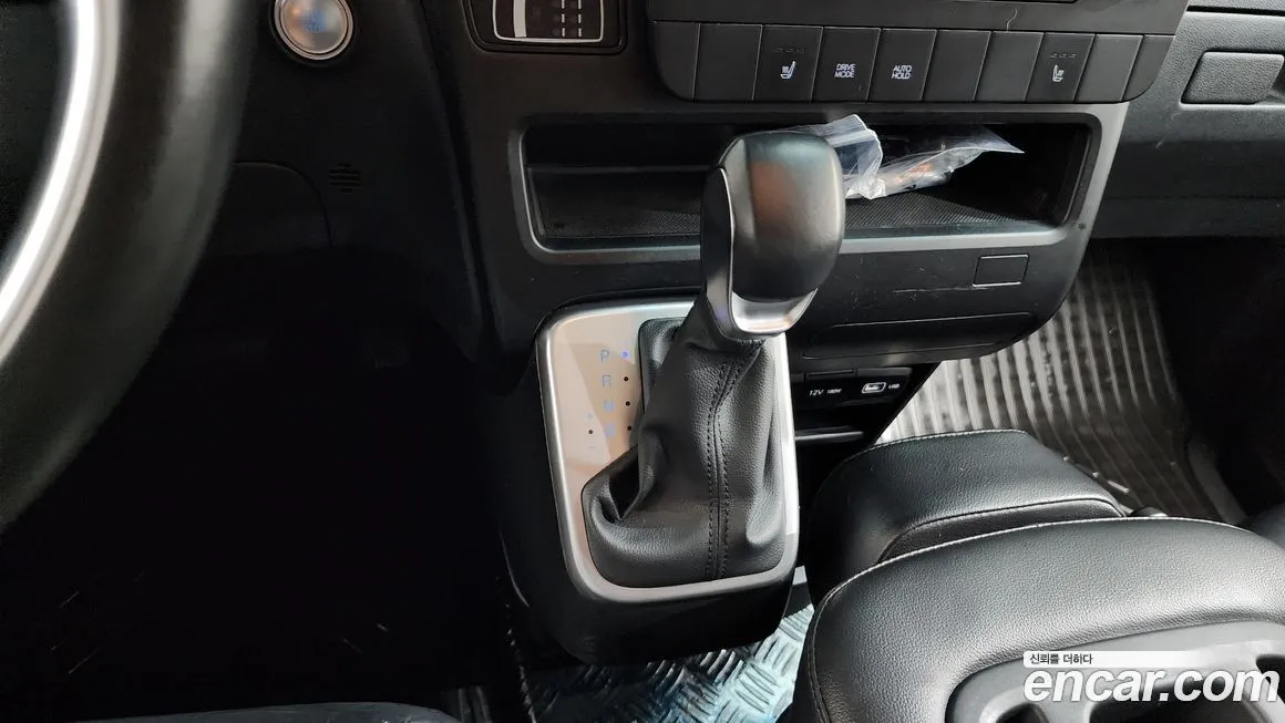 Hyundai Staria 2022 из KR, фото 6