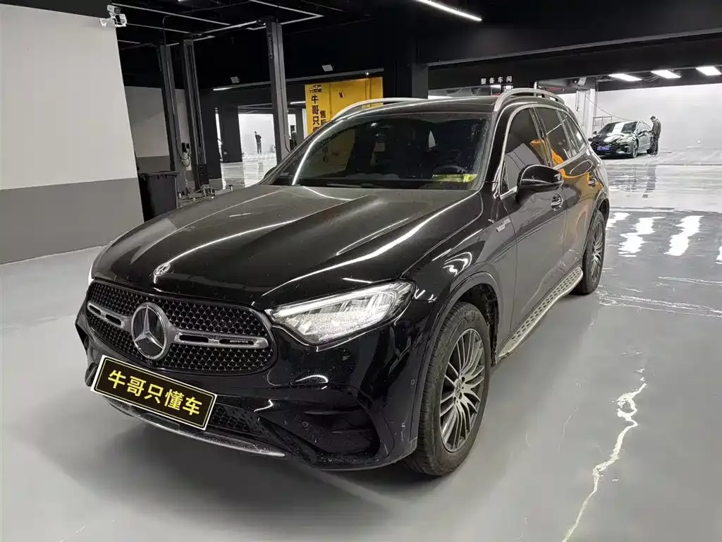 Mercedes-Benz GLC — фото 6