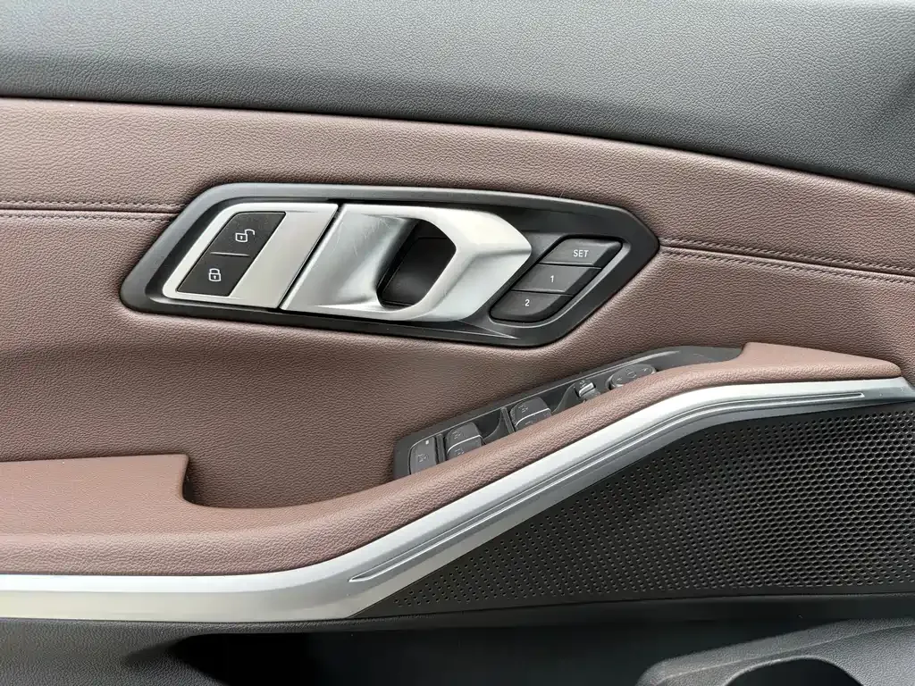 BMW 3 Series — фото 10