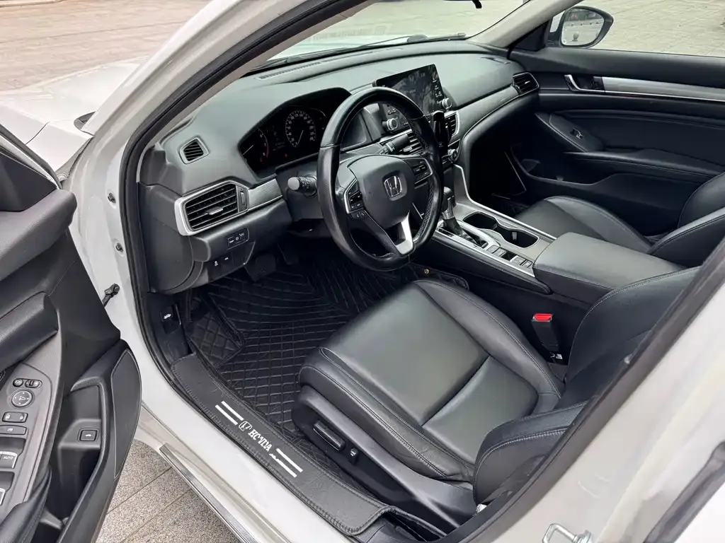 Honda Accord — фото 5