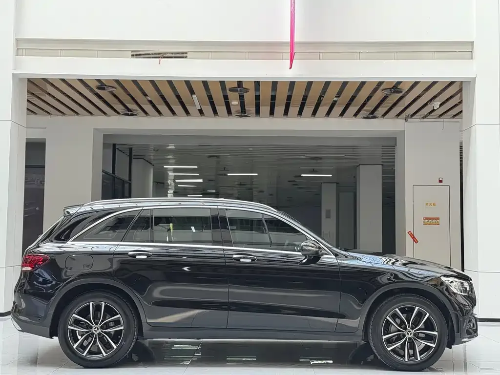 Mercedes-Benz GLC 2021 из CN, фото 9