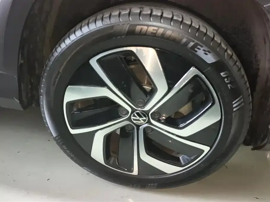 Volkswagen Tharu — фото 2