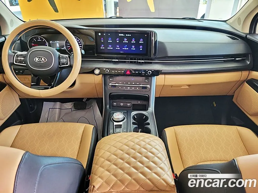Kia Carnival — фото 5