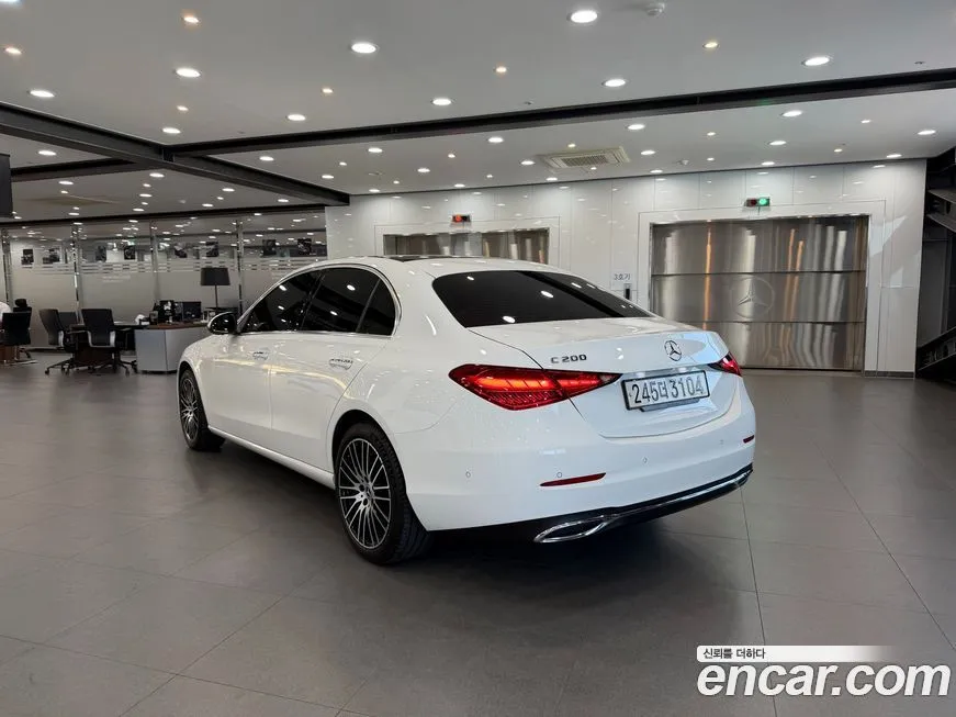 Mercedes-Benz C-Class 2024 из KR, фото 9