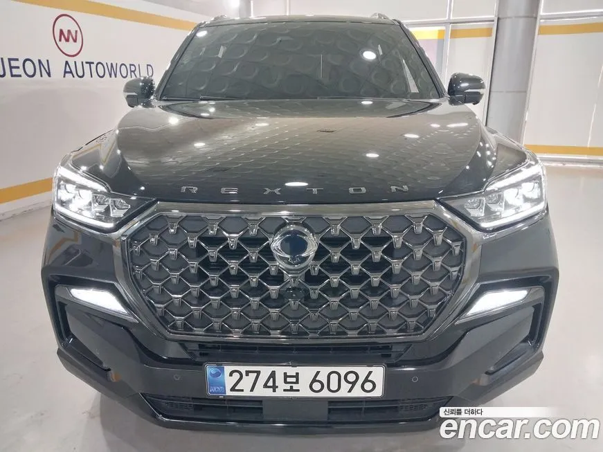 KG Mobility (Ssangyong) Rexton — фото 10