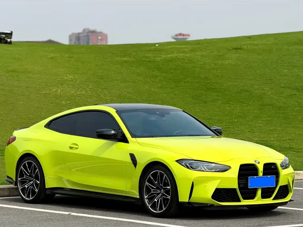 BMW M4
