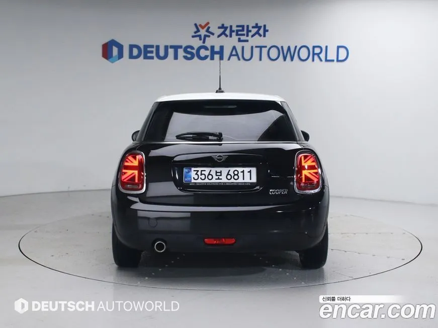 Mini Cooper 2021 из KR, фото 4