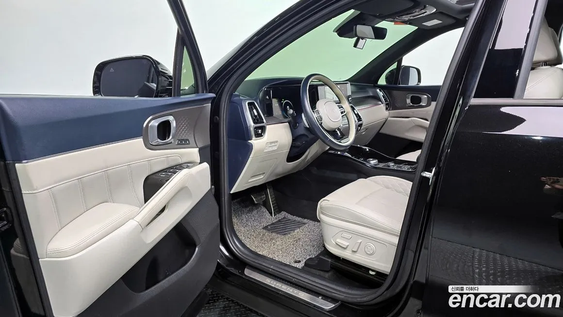 Kia Sorento — фото 5