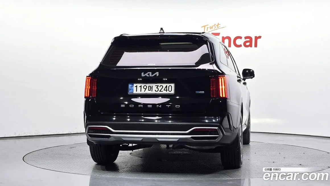 Kia Sorento — фото 4