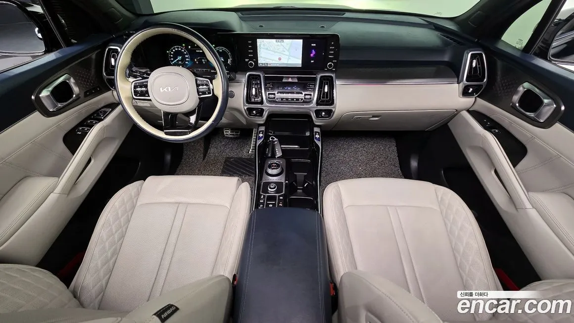 Kia Sorento — фото 7