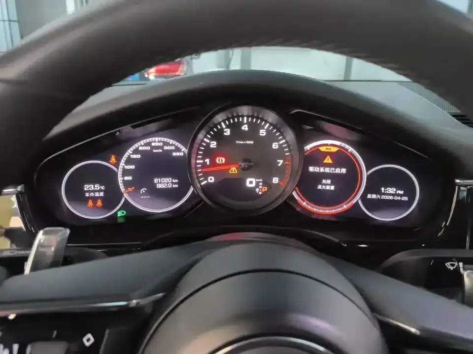 Porsche Panamera 2021 из CN, фото 3