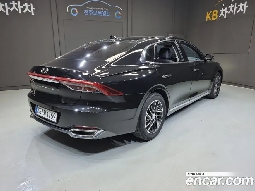 Hyundai Grandeur — фото 10