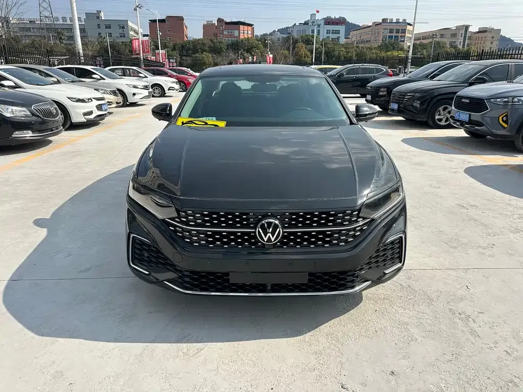 Volkswagen Passat — фото 6