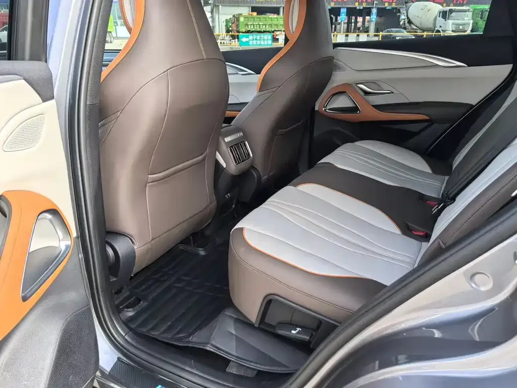 BYD Pro New Energy — фото 4