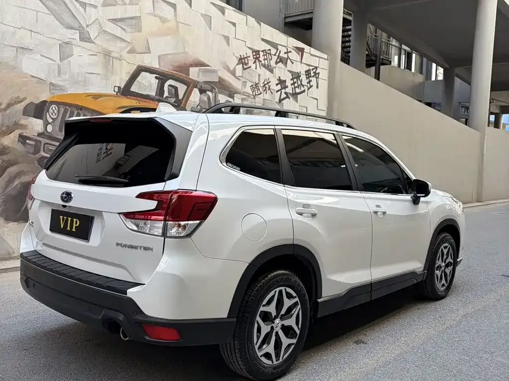 Subaru Forester — фото 8