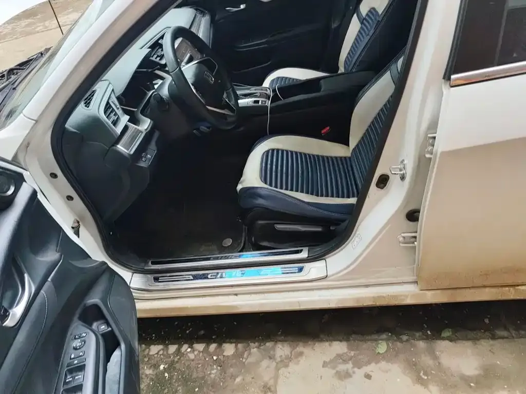 Honda Civic — фото 5