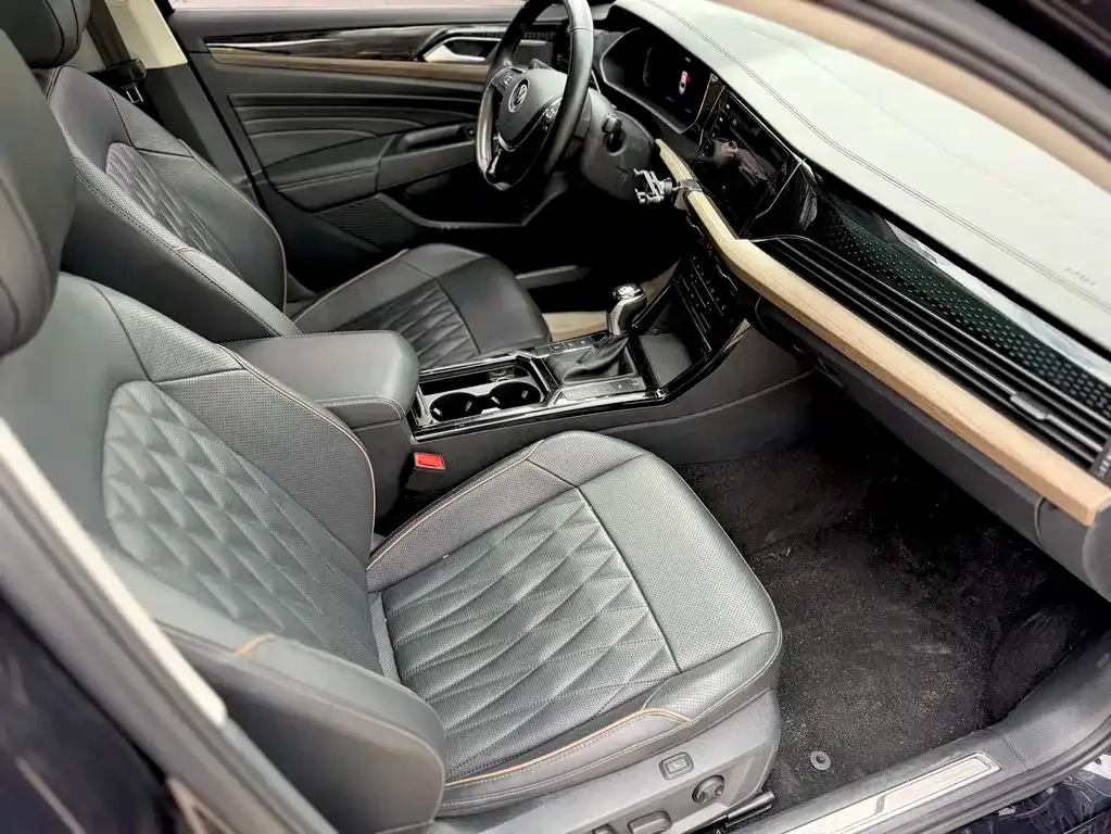 Volkswagen Passat — фото 3