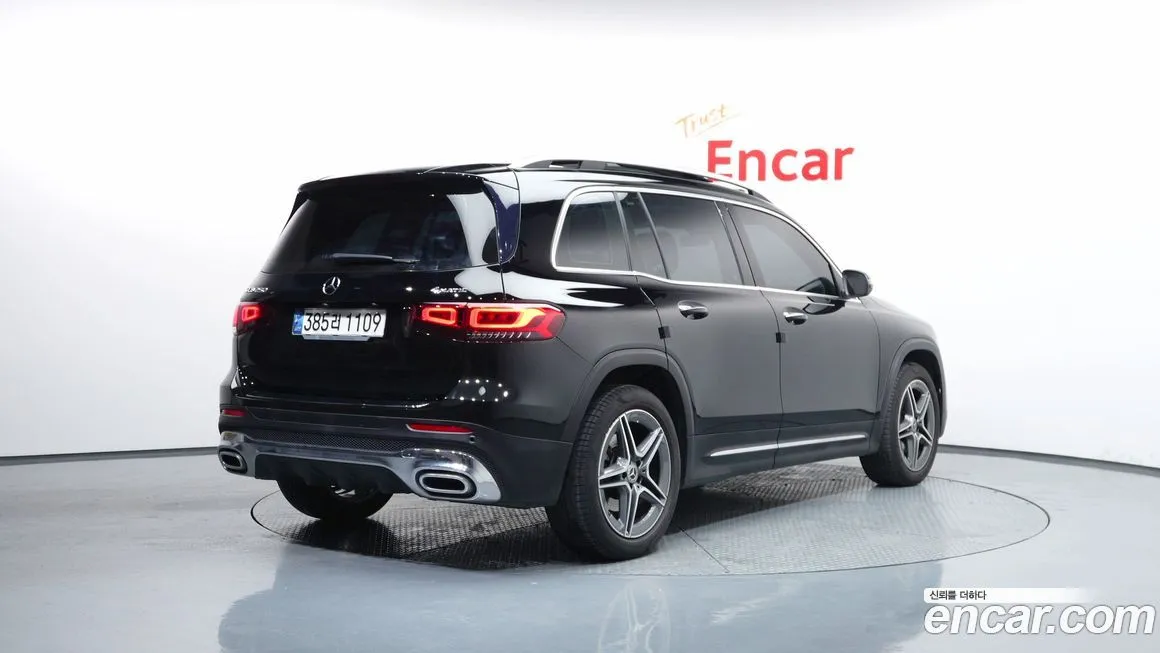 Mercedes-Benz GLB-Class — фото 3