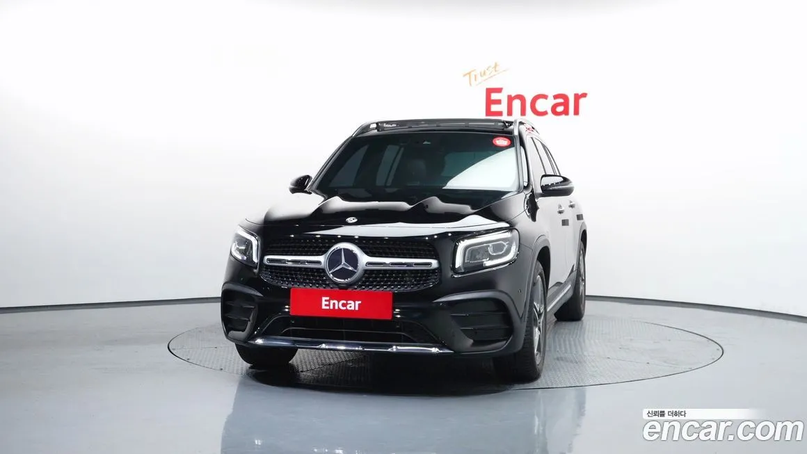 Mercedes-Benz GLB-Class — фото 4