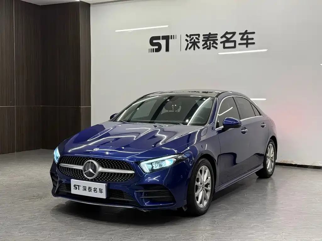 Mercedes-Benz A-Class — фото 1