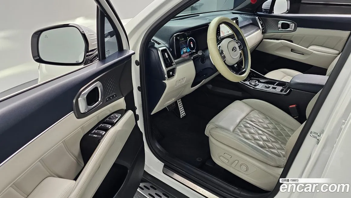 Kia Sorento — фото 6