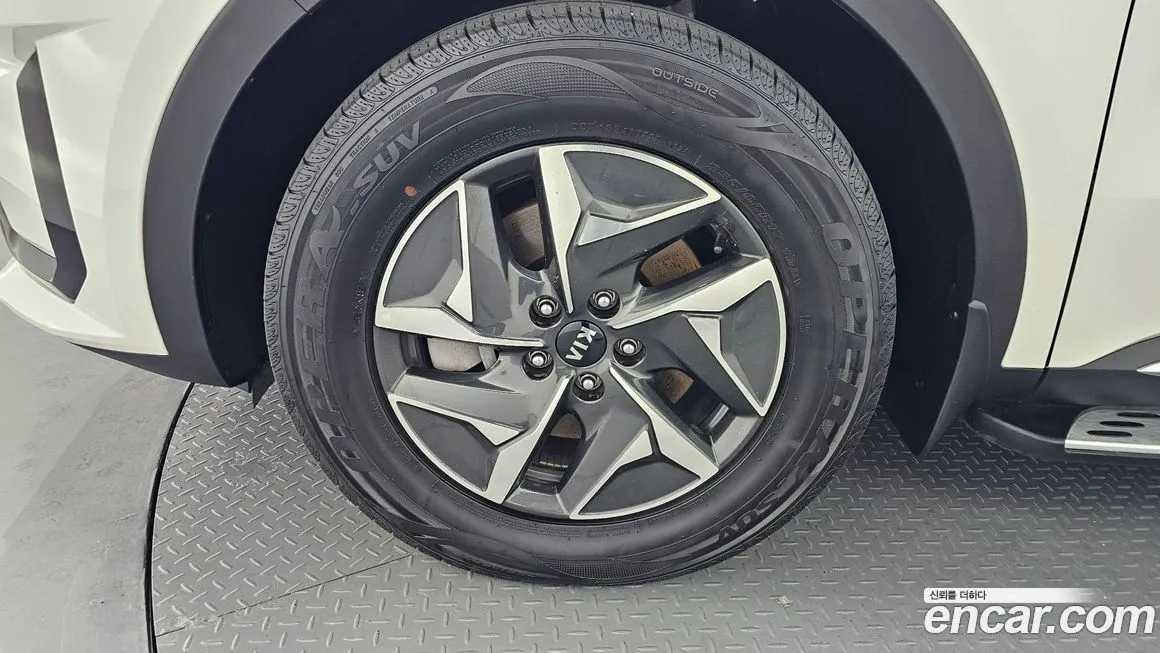 Kia Sorento — фото 9