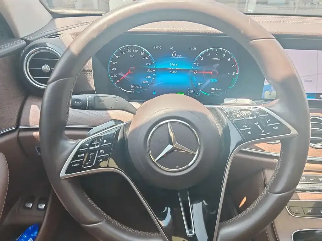 Mercedes-Benz E-Class New Energy — фото 2