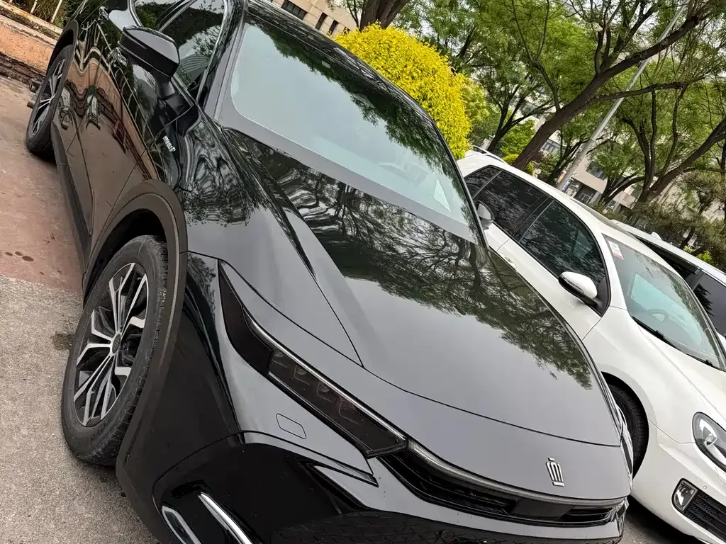Toyota Crown SportCross 2025 из CN, фото 4