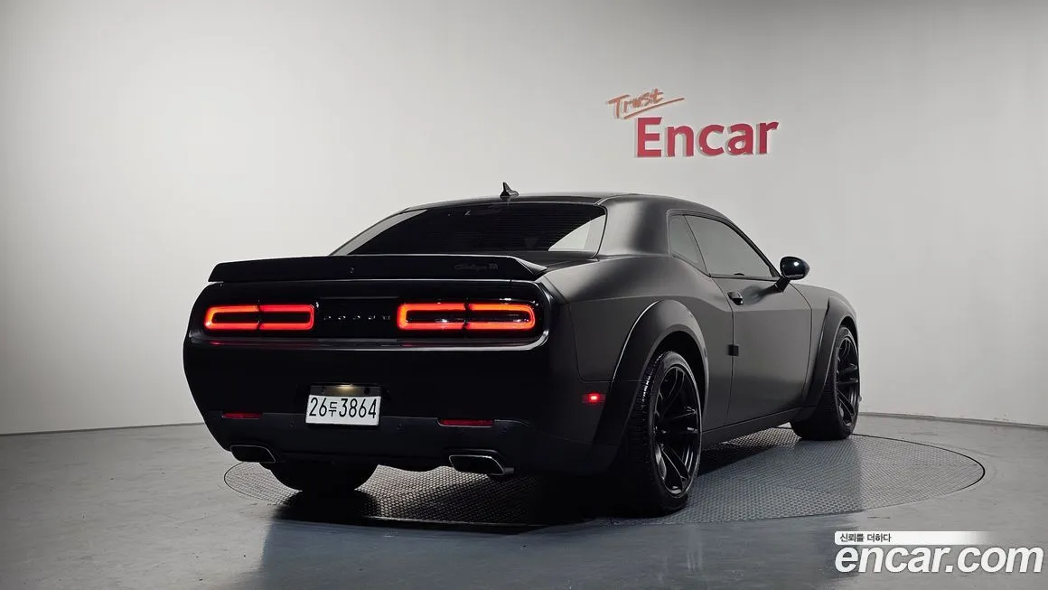 Dodge Challenger 2022 из KR, фото 3