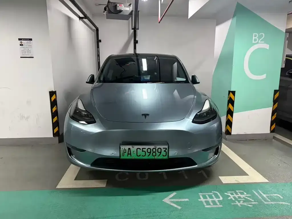 Tesla Model Y — фото 5