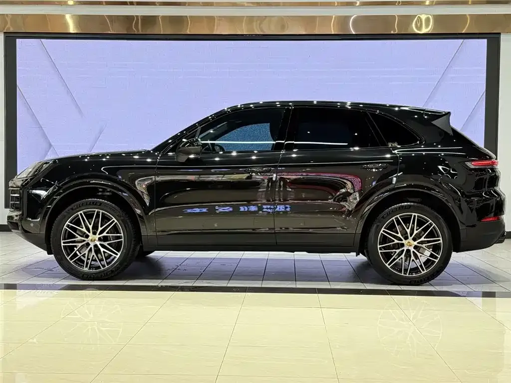 Porsche Cayenne — фото 8