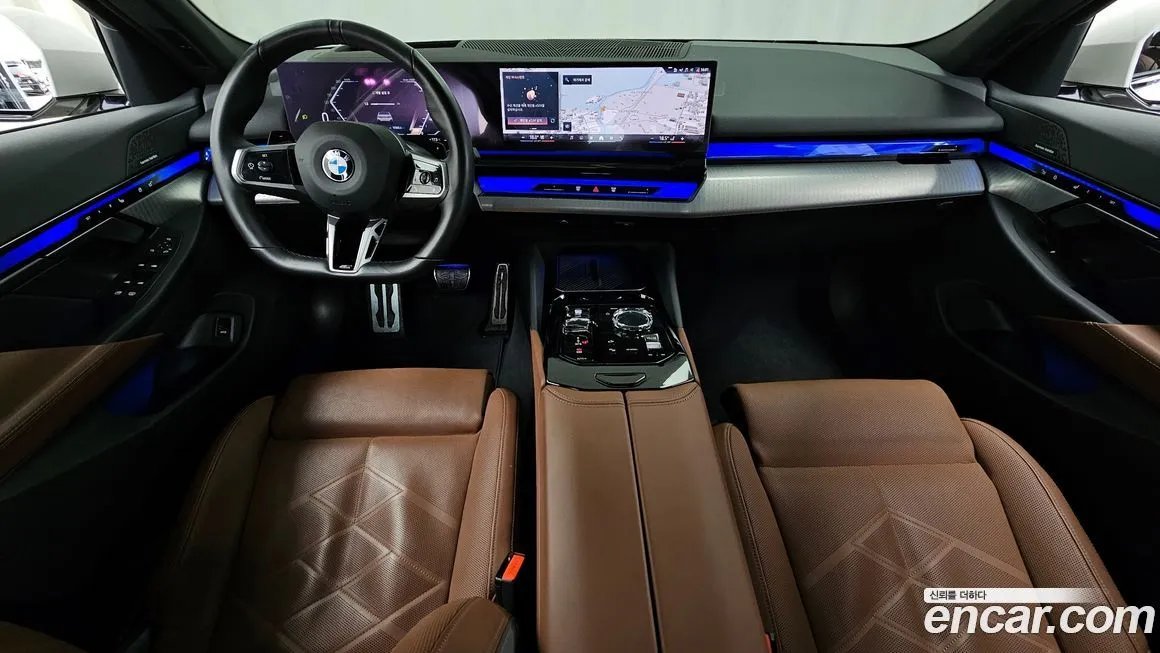 BMW 5-Series — фото 10