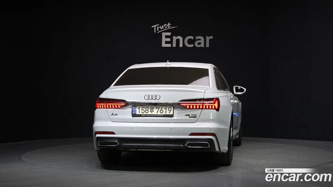 Audi A6 — фото 2