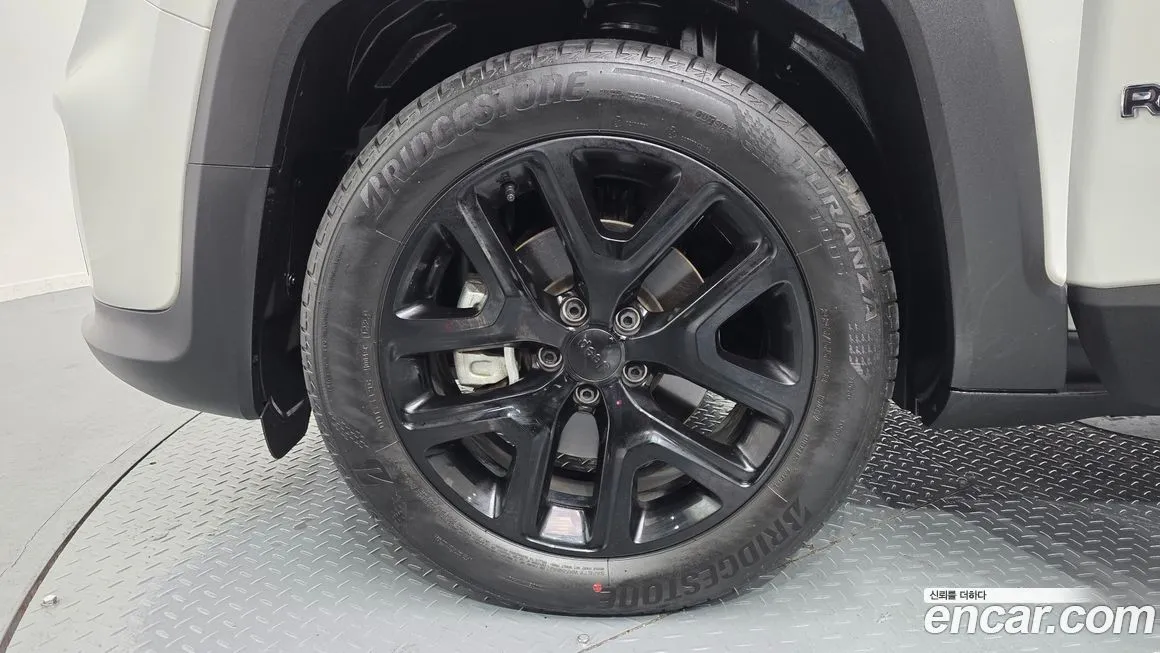 Jeep Renegade 2022 из KR, фото 5