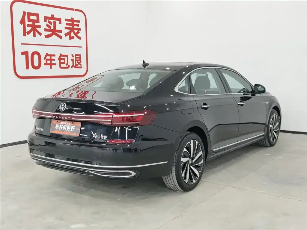 Volkswagen Passat — фото 8