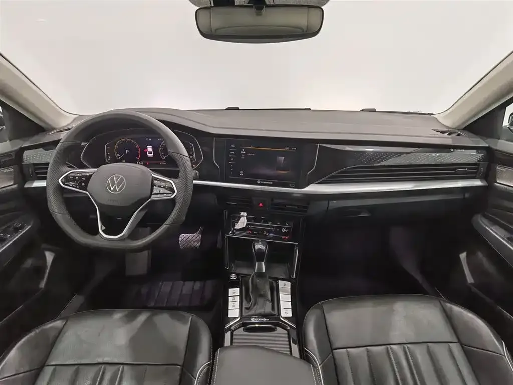 Volkswagen Passat — фото 6