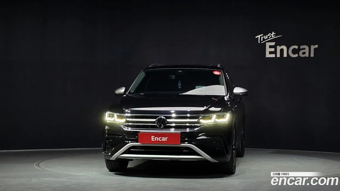 Volkswagen Tiguan — фото 2