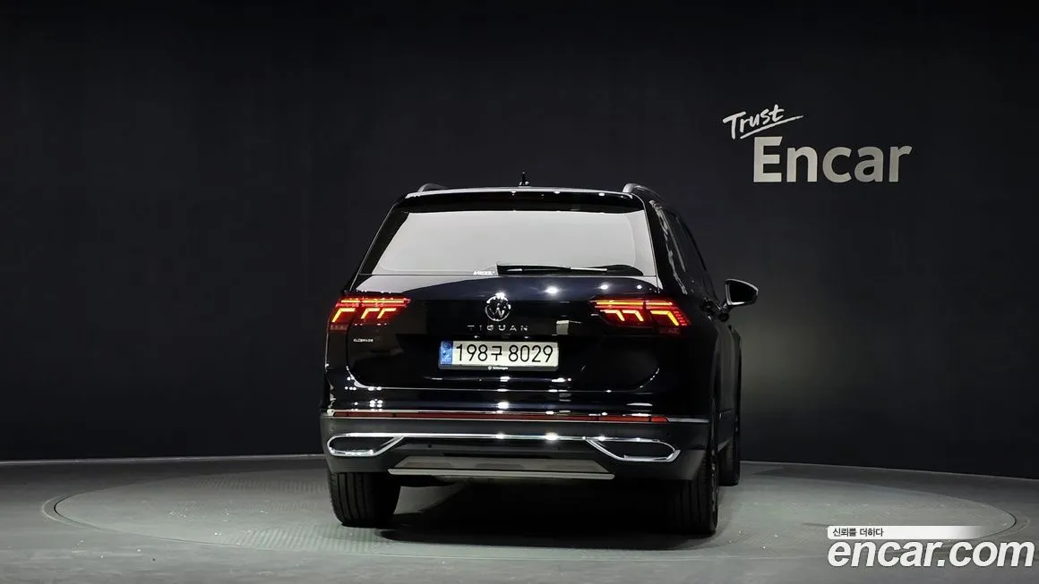 Volkswagen Tiguan — фото 3