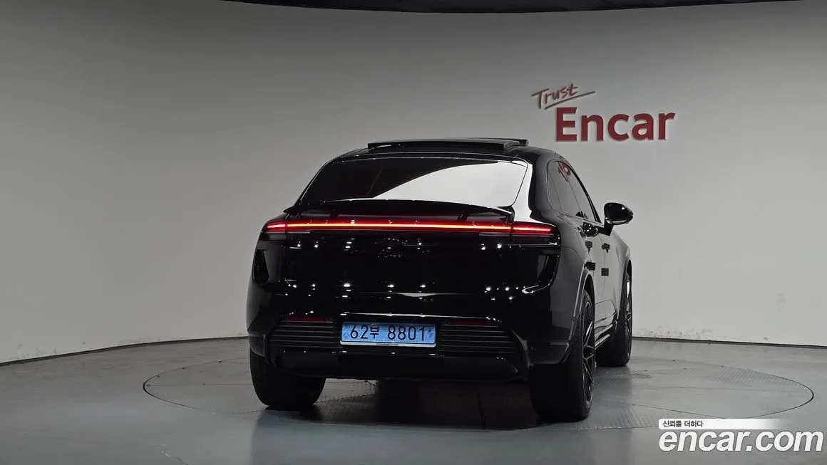 Porsche Macan 2025 из KR, фото 4