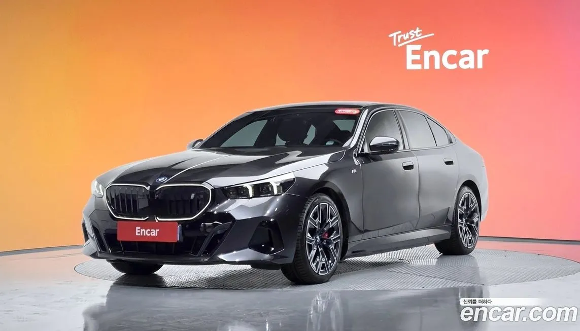 BMW i5