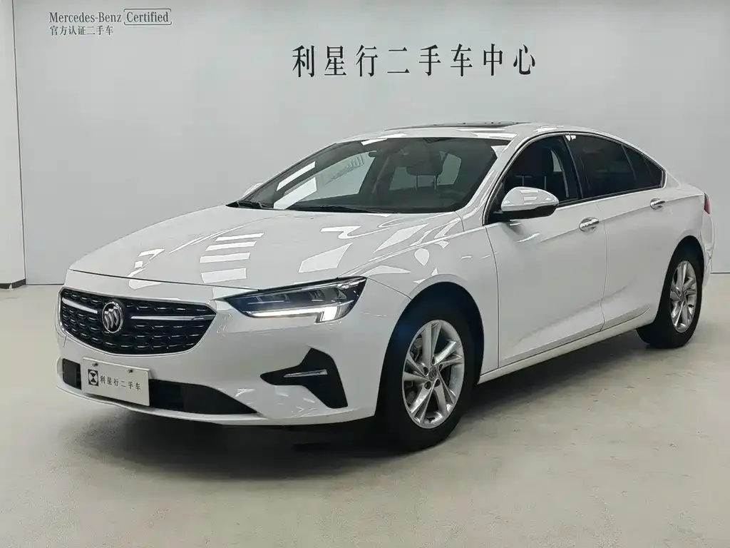 Buick Regal — фото 1