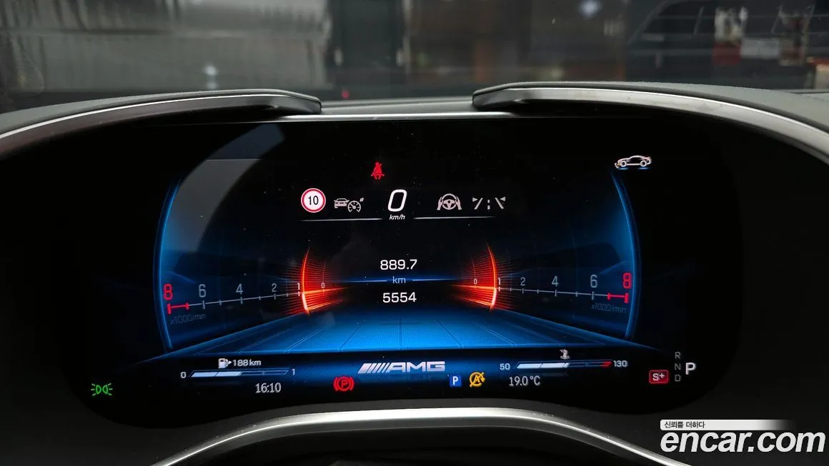 Mercedes-Benz AMG GT 2025 из KR, фото 3