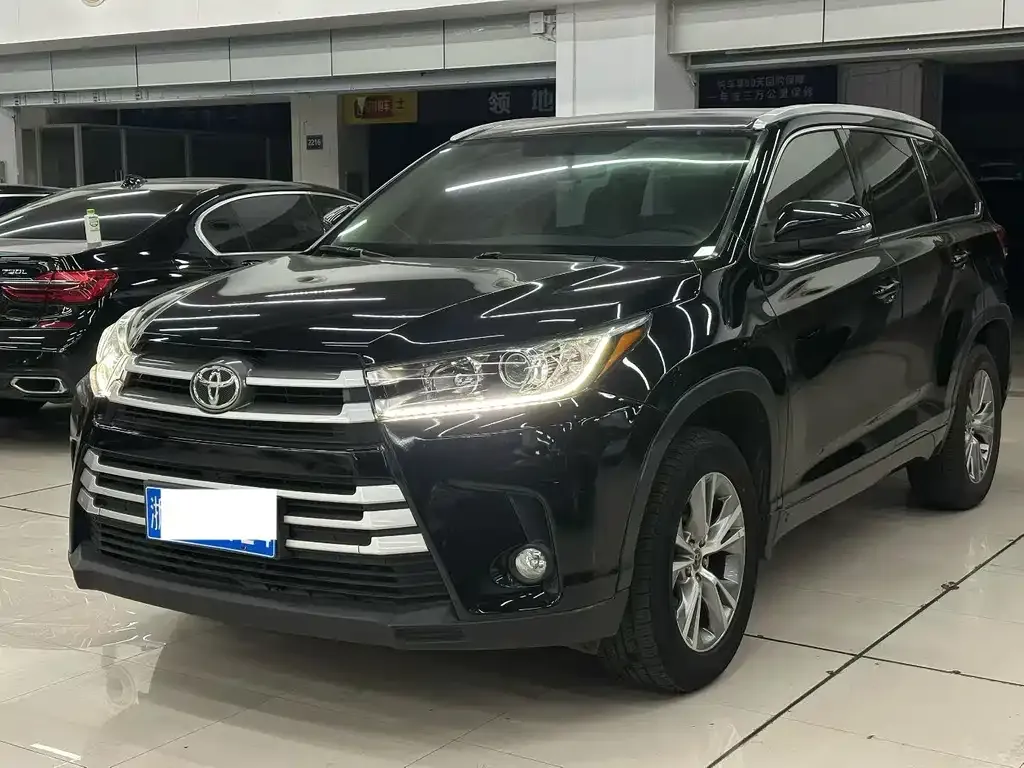 Toyota Highlander 2021 из CN, фото 4