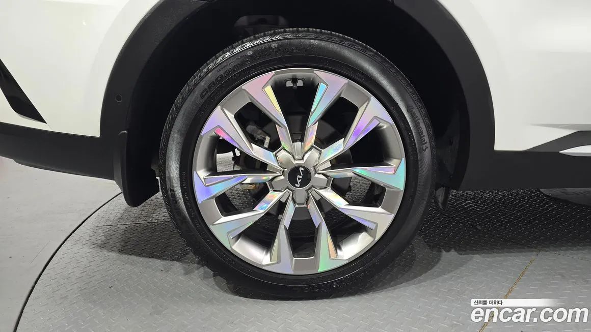 Kia Sorento — фото 7