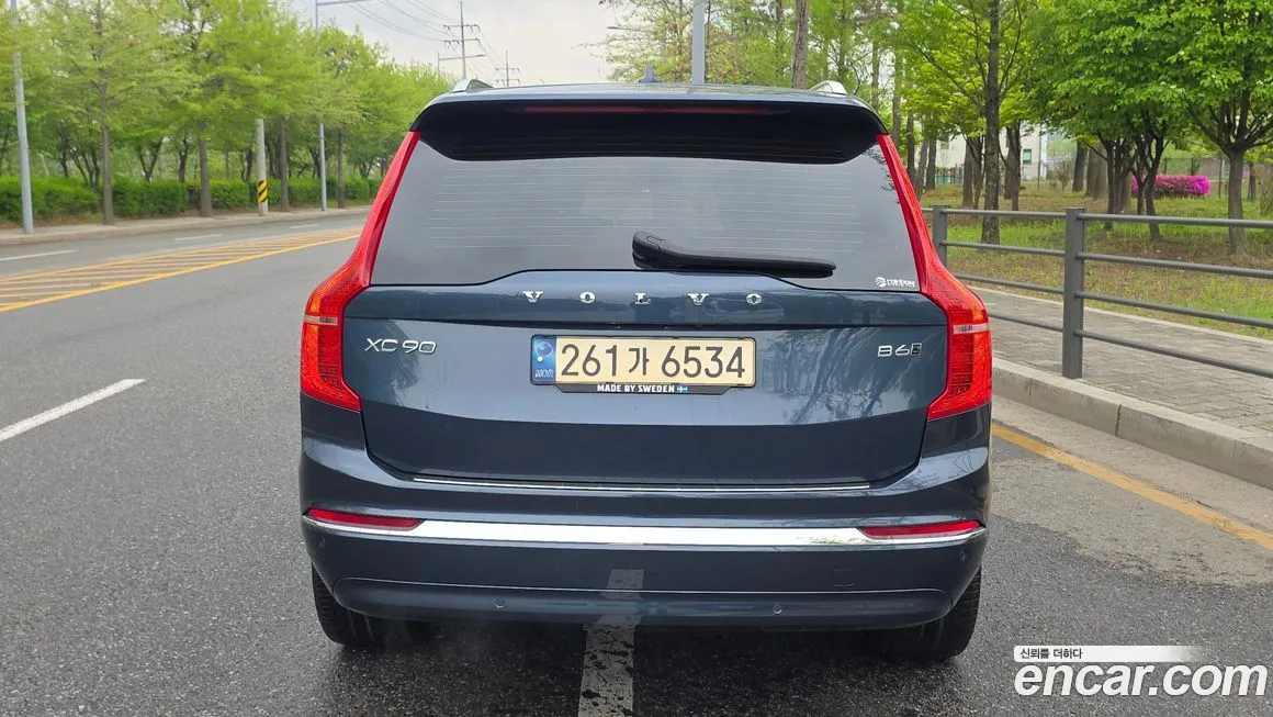 Volvo XC90 2023 из KR, фото 3