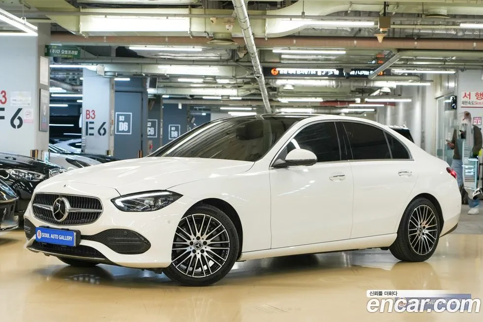 Mercedes-Benz C-Class