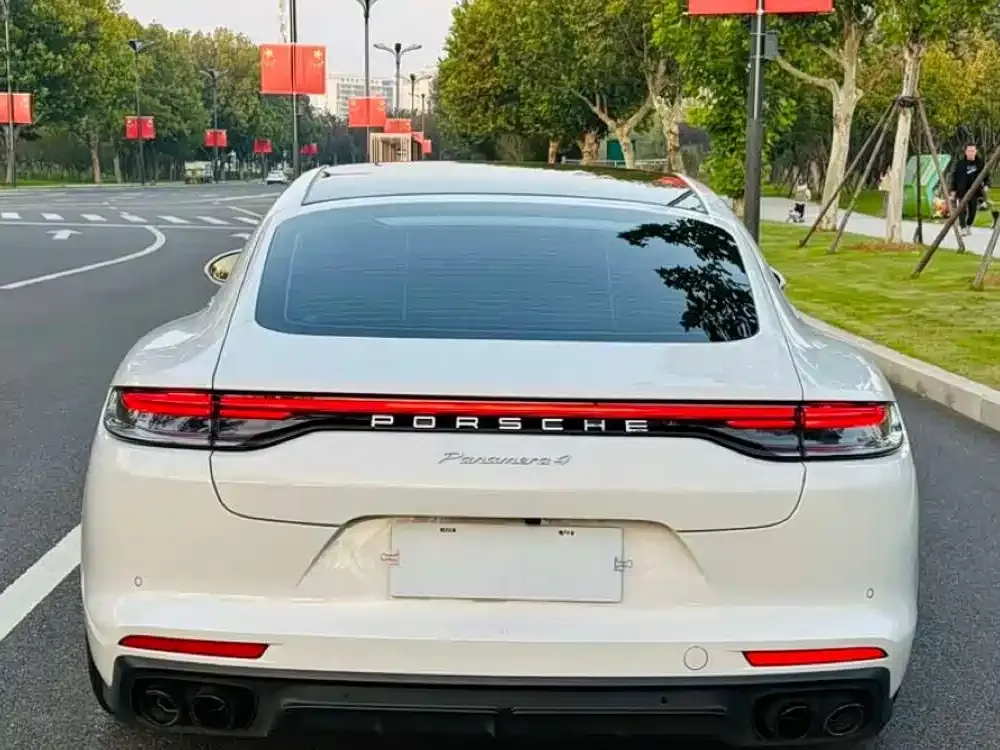Porsche Panamera — фото 4