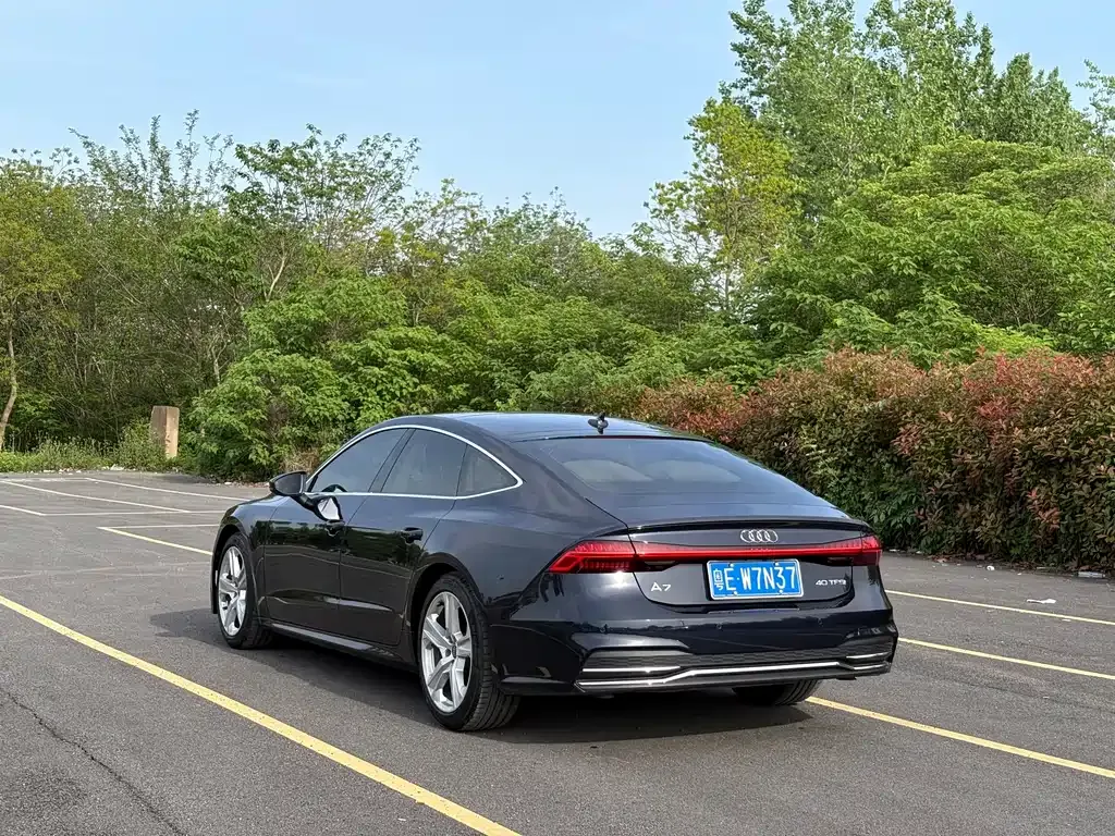 Audi A7 — фото 5