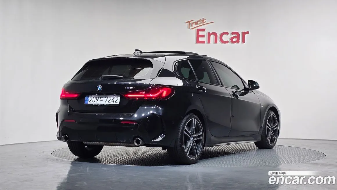 BMW 1-Series 2023 из KR, фото 7